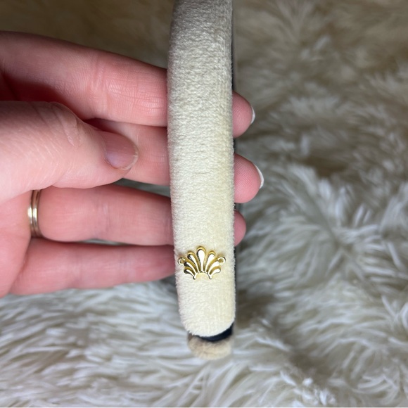 Lele Sadoughi Velvet Slim Gigi Headband in Latte - Picture 5 of 7